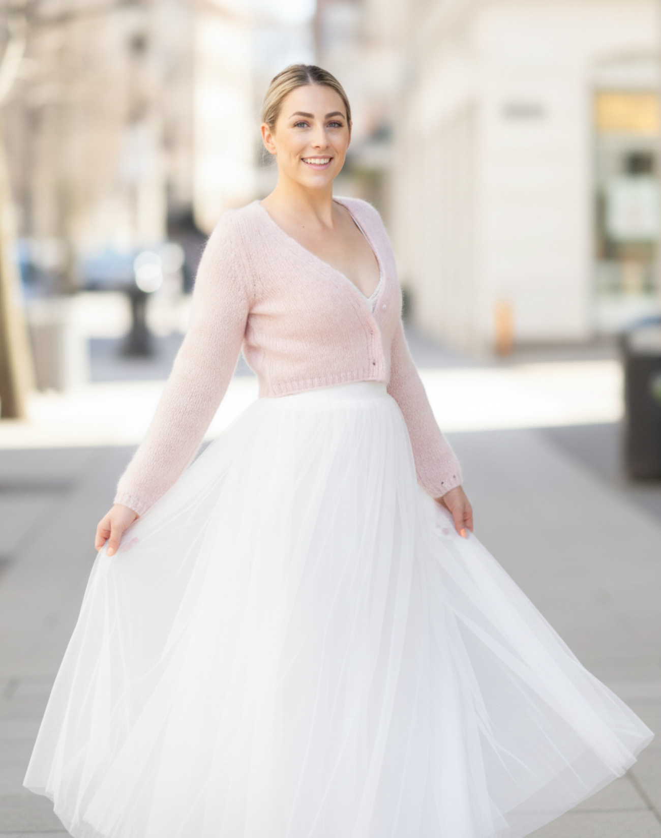 Strickjacke mit Ballonärmeln für die Hochzeit Strickanleitung von Beemohr