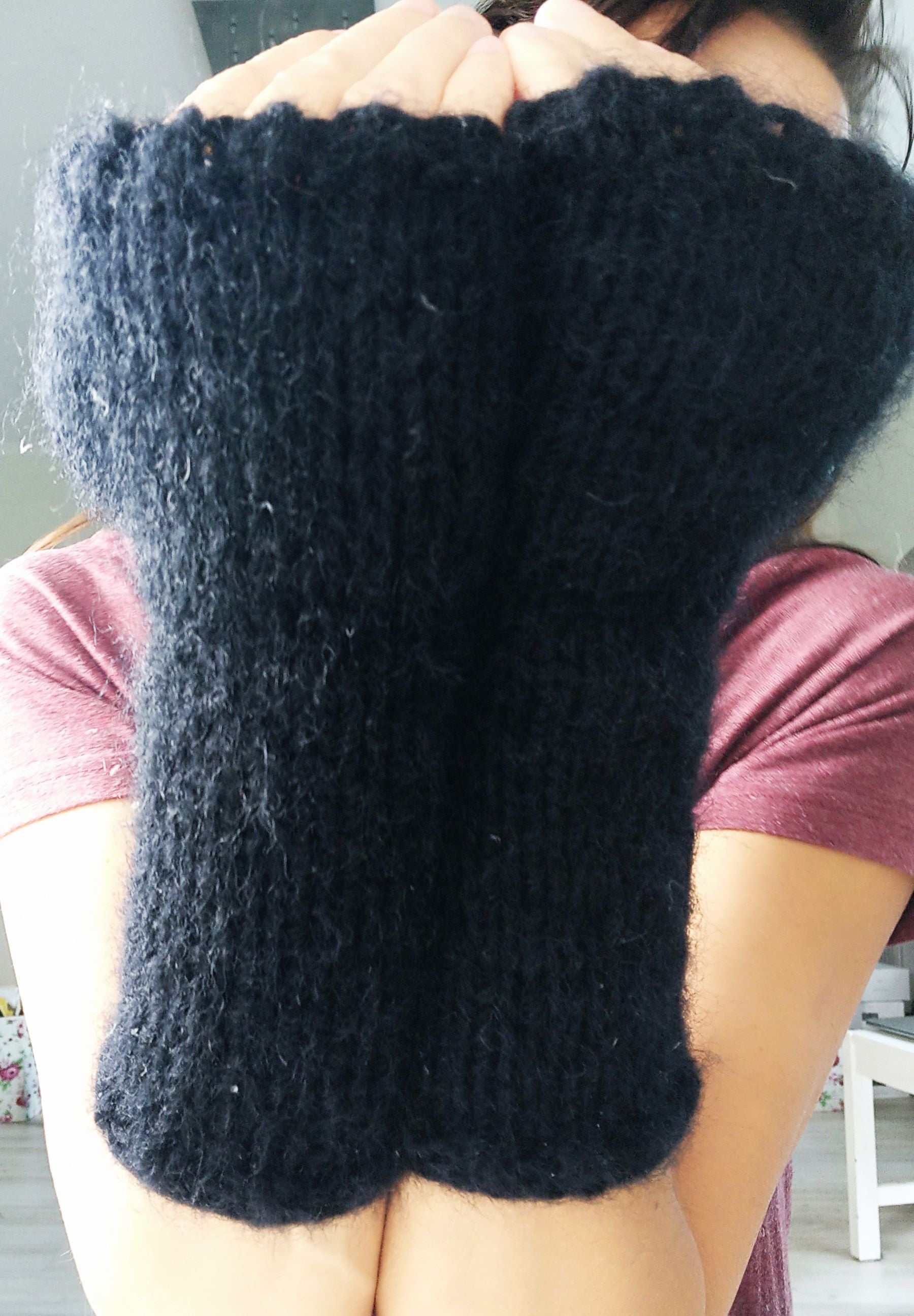 Schwarze Stulpen Strickanleitung gratis