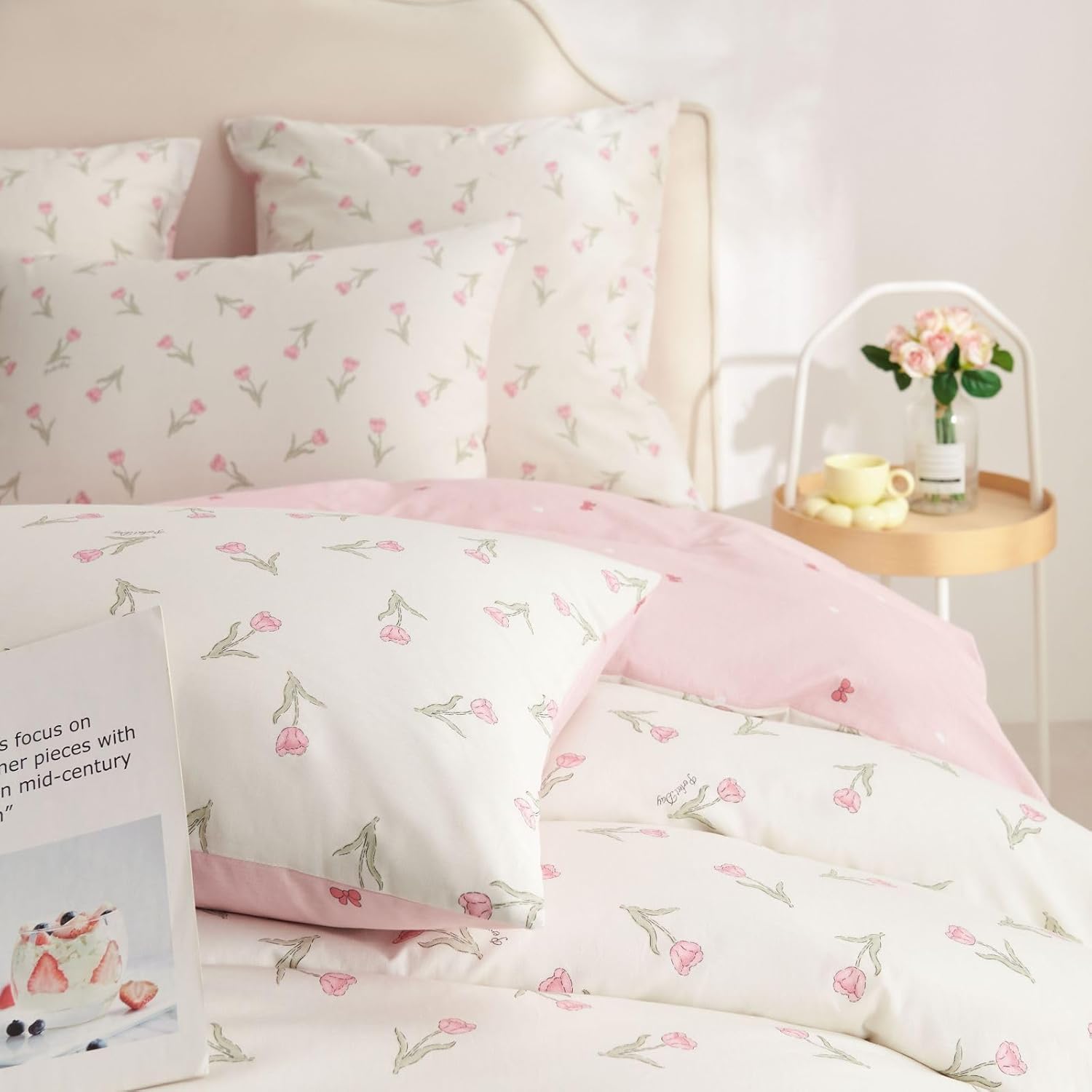 Bettwäsche mit Blumen bedruckt