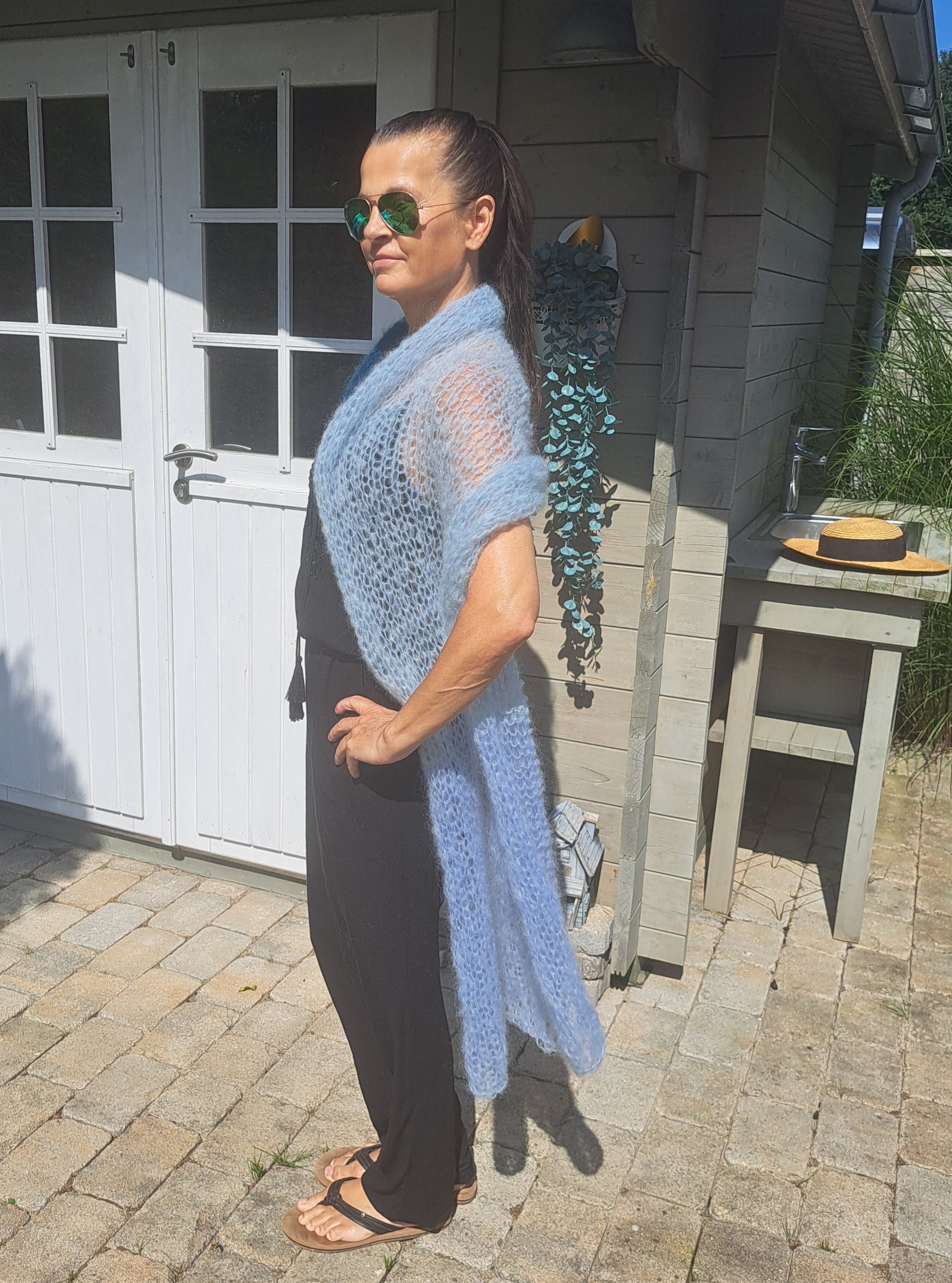 Ingenua Mohair Stola in hellblau