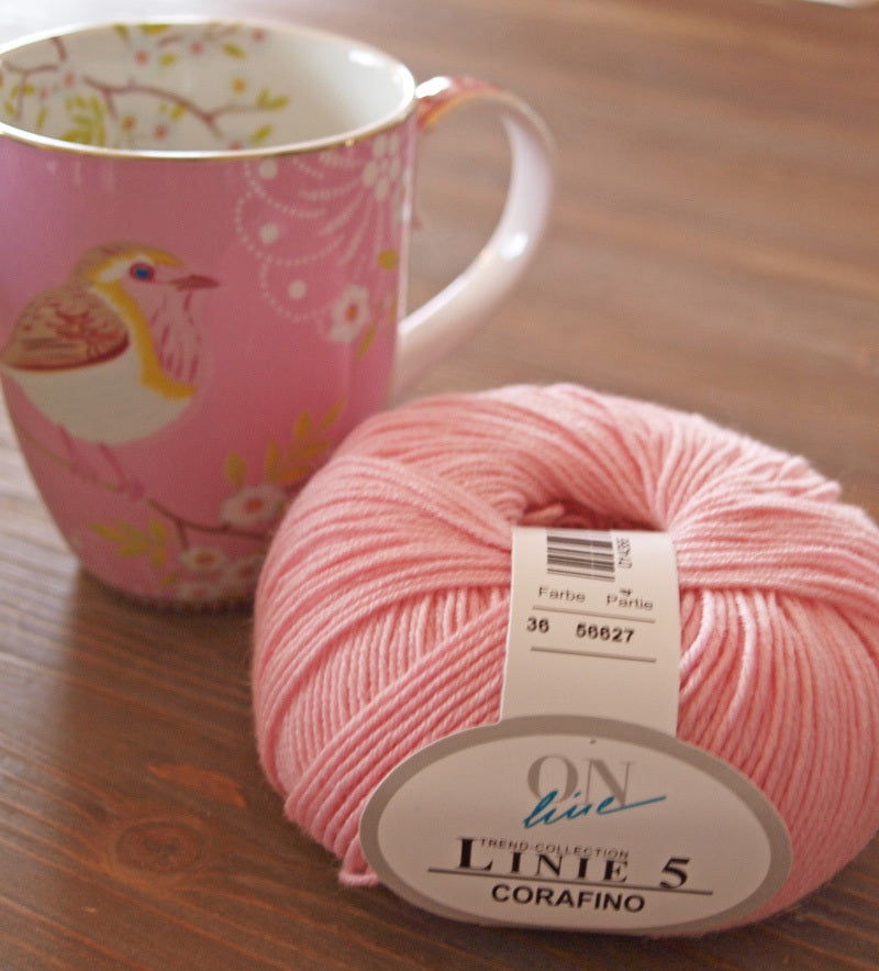 Woll Box aus Merino, Mohair und weiterem Wollknäuel; Wolle zum Testen oder für kleine Geschenke - Beemohr