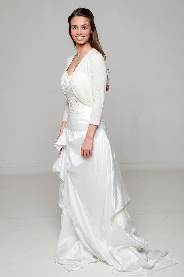 Braut Bolero Strickjacke aus einem weichen Kaschmir Mix gestrickt ♥ FEE ♥ Romantisch Heiraten - Beemohr