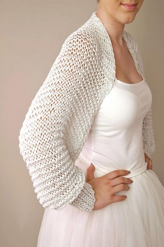 Strickanleitung für einen festlichen Bolero aus einem Glitzer Mix - Beemohr