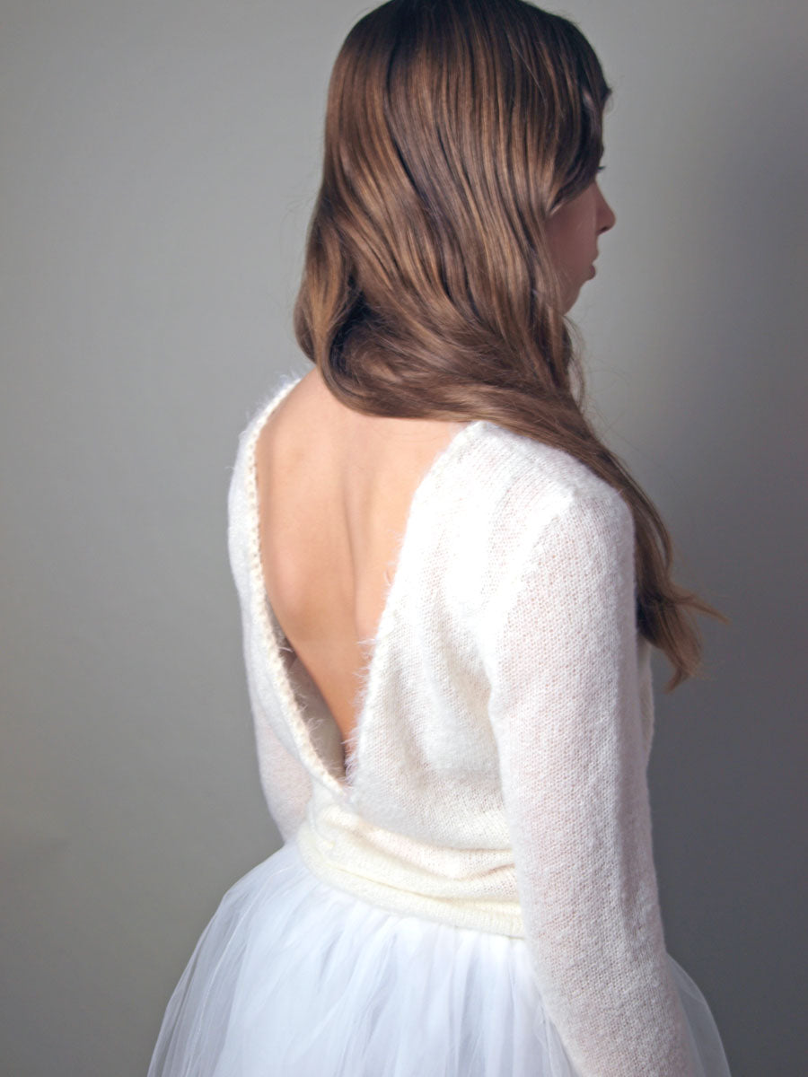 Brautpullover mit tiefem Rückenausschnitt ♥ COCO ♥ gestrickt für Hochzeiten - Beemohr