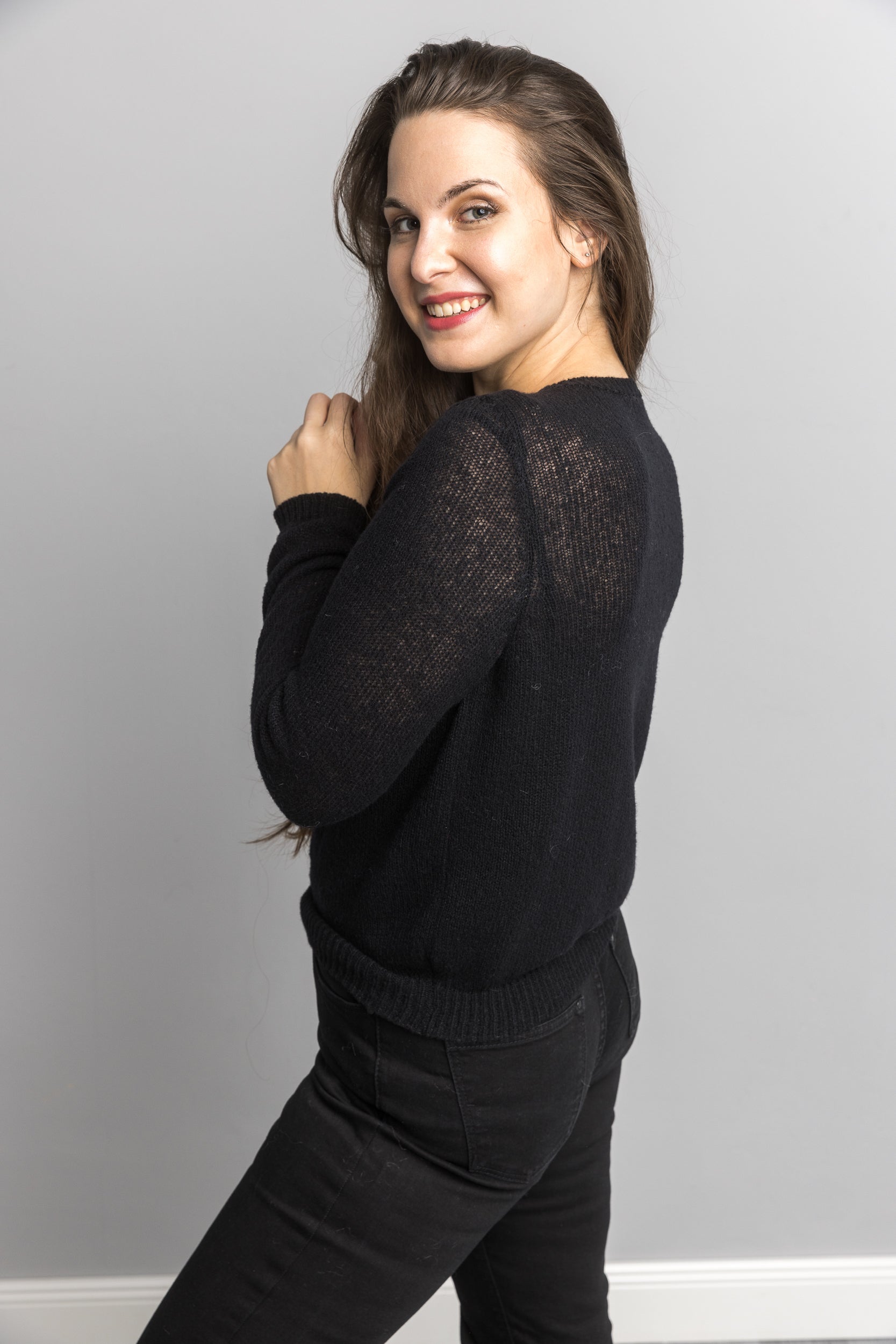 Strickset: Klassischer Pullover aus edler Baby Alpaka Wolle mit Seide - Beemohr