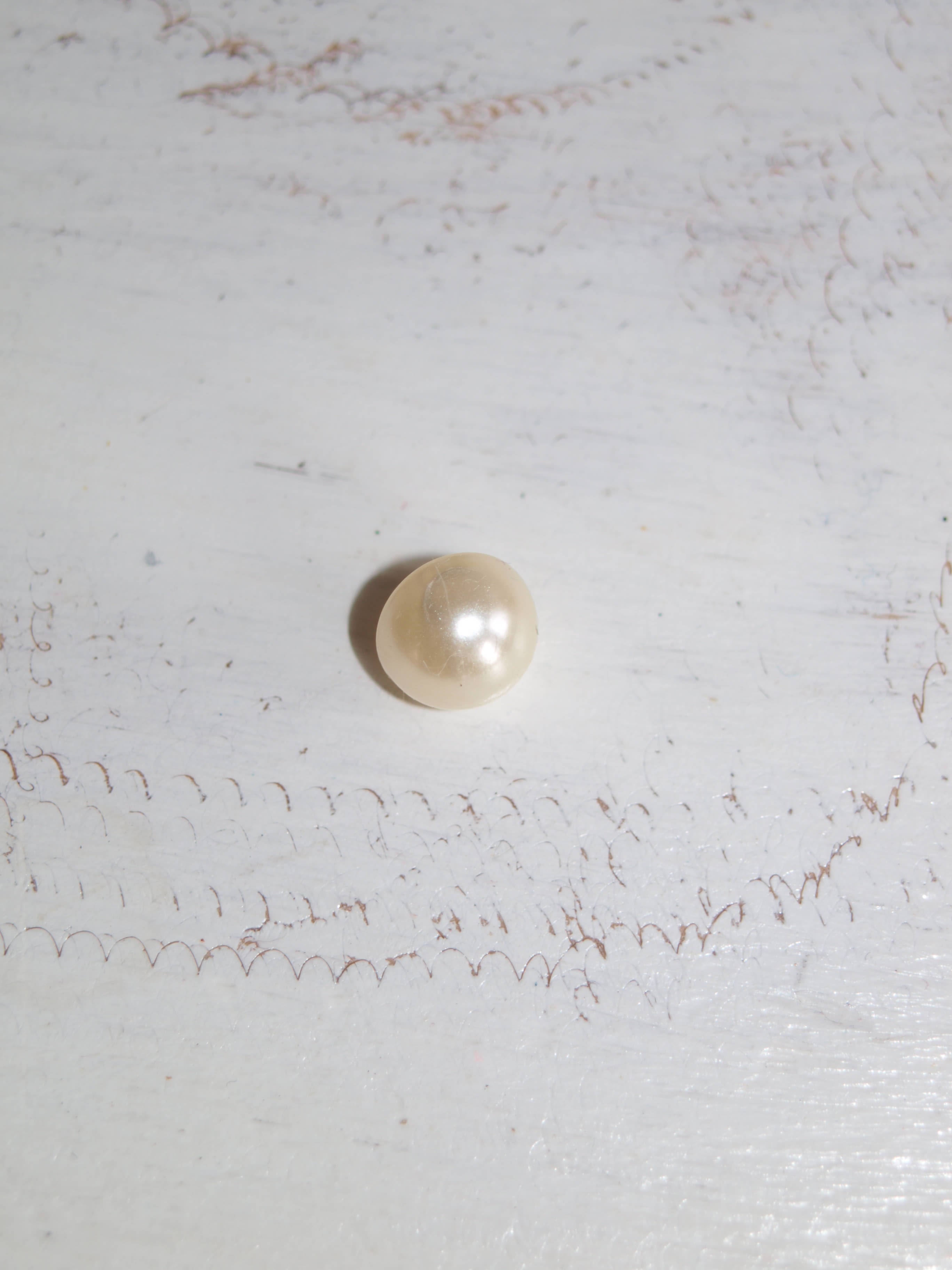 perlknöpfe für edle Strickjacken creme