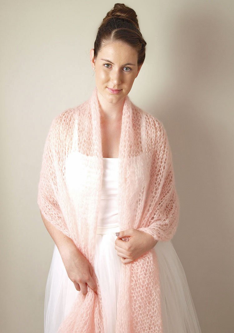Knit Kit: Für die Stola WIND leicht und durchschimmernd grob gestrickter Schal - Beemohr