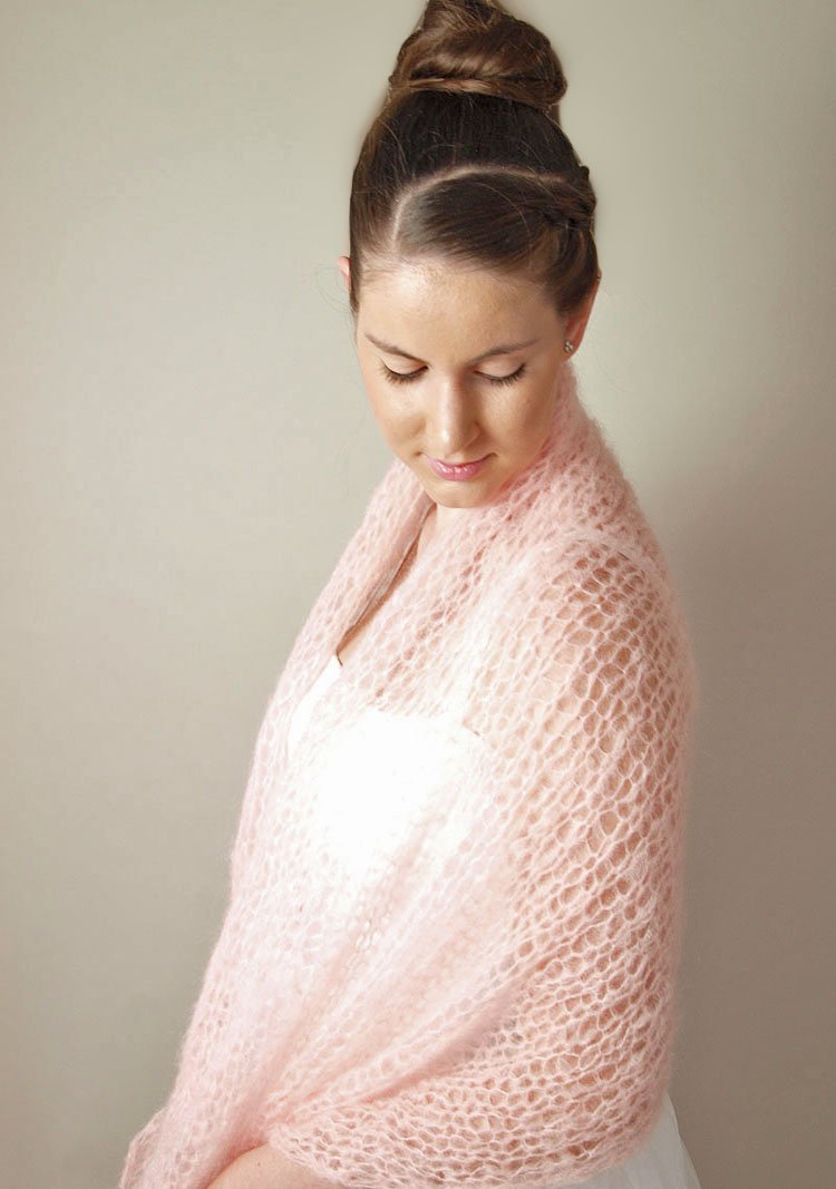 Knit Kit: Für die Stola WIND leicht und durchschimmernd grob gestrickter Schal - Beemohr