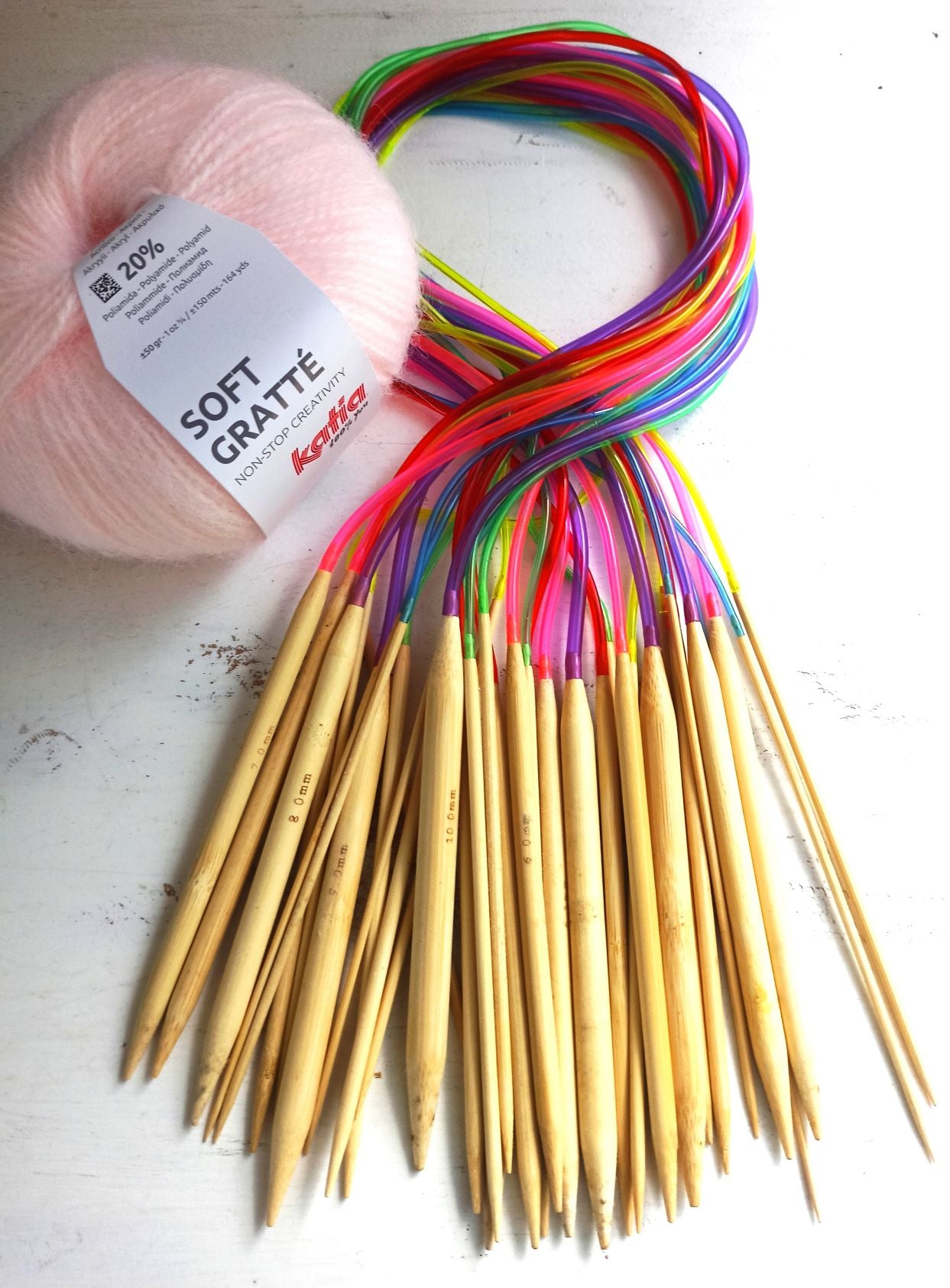 Bunte Rundstricknadeln 2 mm bis 10 mm
