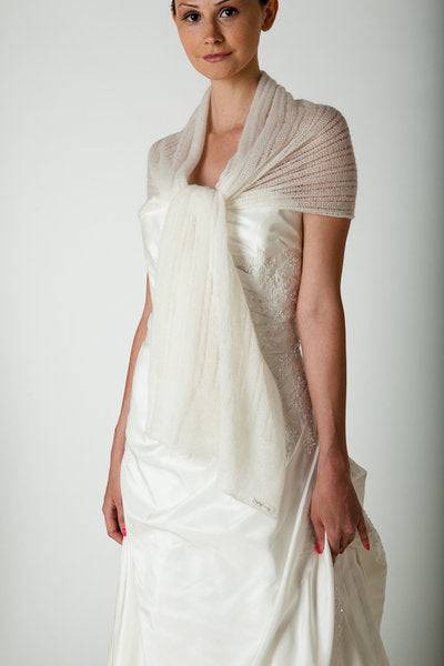 Braut Lace Stola Strickanleitung für ihren Brautschal in schönem Lochmuster für ihre Hochzeit - Beemohr