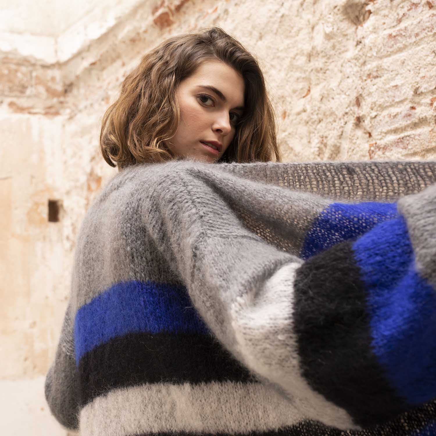 KNIT KIT: Lange Mohair Strickjacke INGENUA in mehreren Farben - Beemohr
