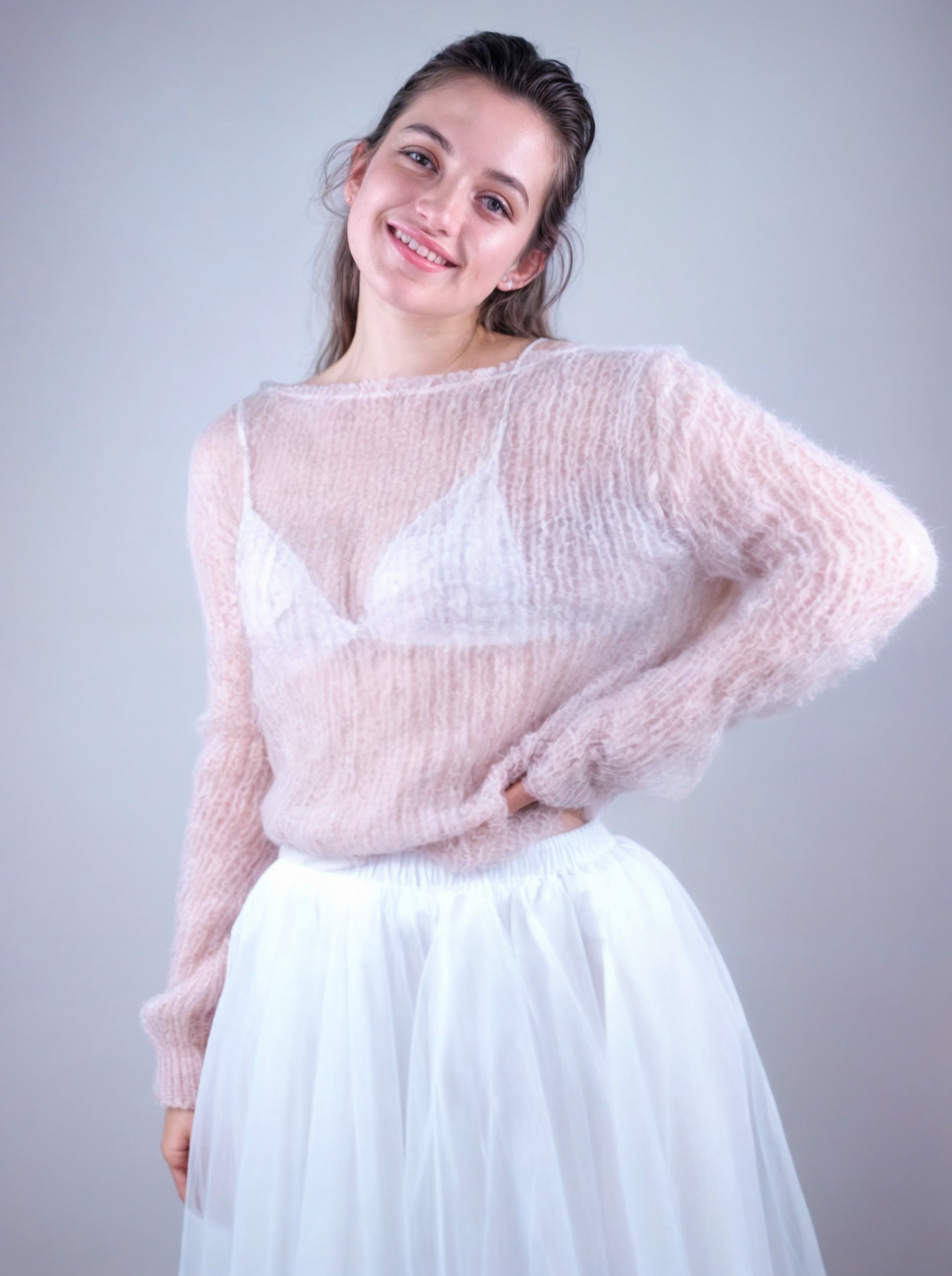 Strickanleitung für einen  BeemohrMohairpullover beige 35