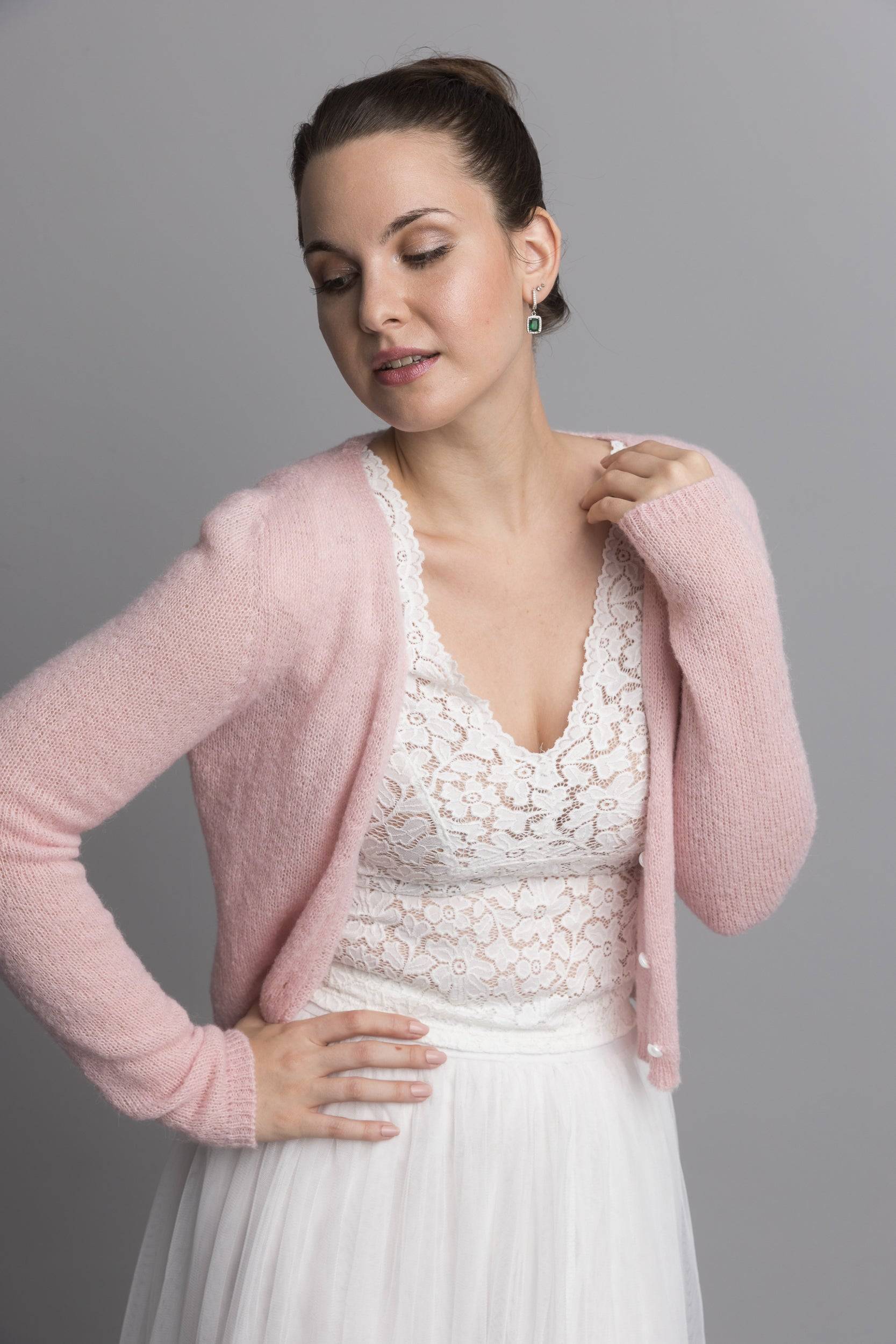 Cardigan mit Knöpfen in rosa für Bräute