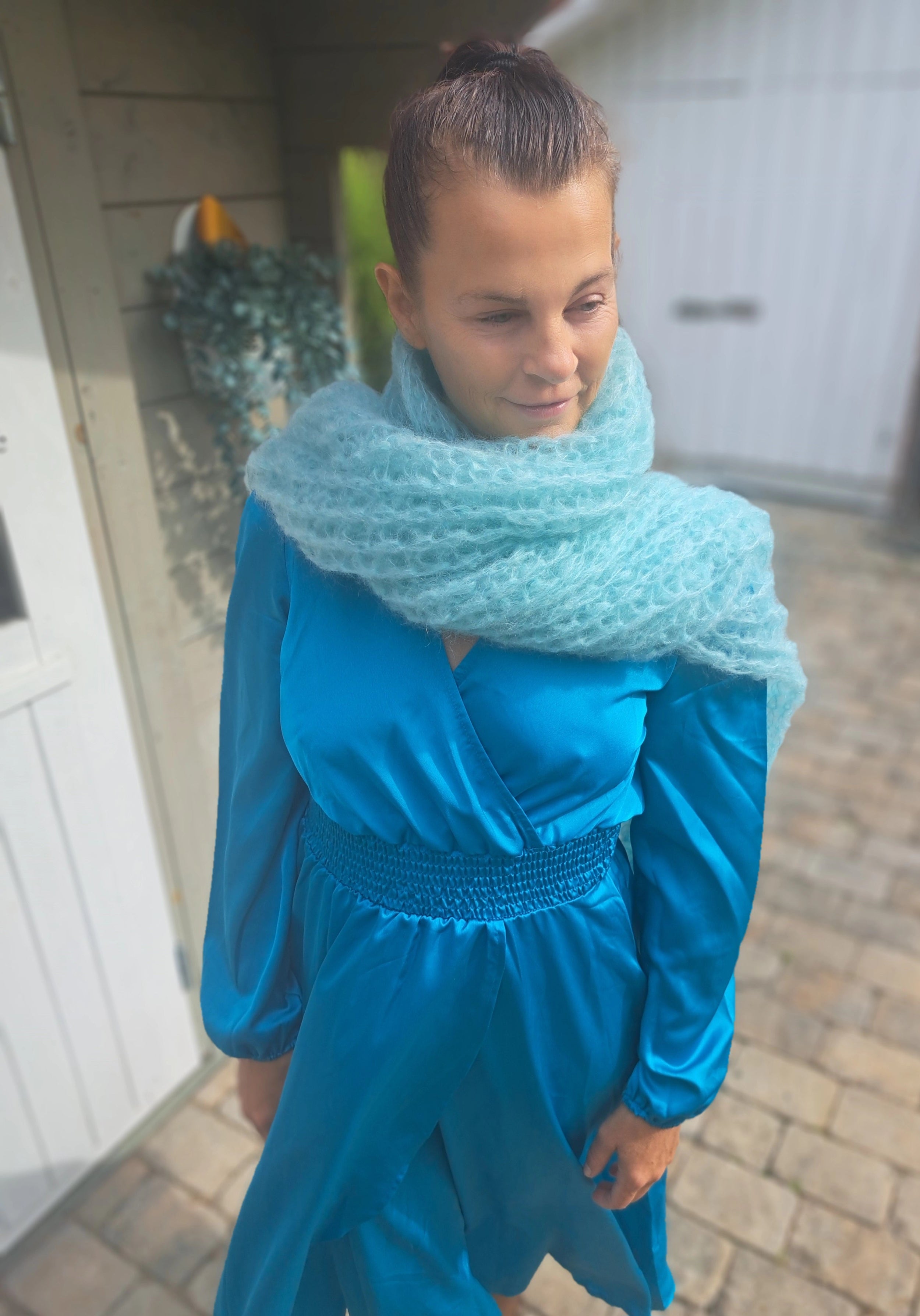 Beemohr mit Stola aus Mohair Wolle