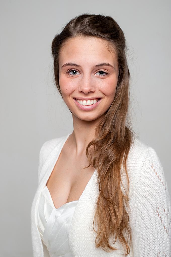 Brautjacke für Boho Hochzeiten mit Herzen weiß und ivory für romantische Hochzeiten aus Kaschmir ♥ JUL♥ - Beemohr