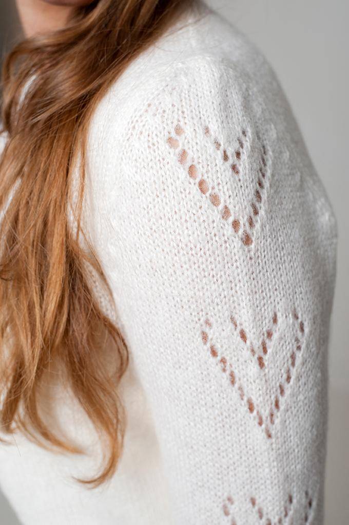 Brautjacke für Boho Hochzeiten mit Herzen weiß und ivory für romantische Hochzeiten aus Kaschmir ♥ JUL♥ - Beemohr