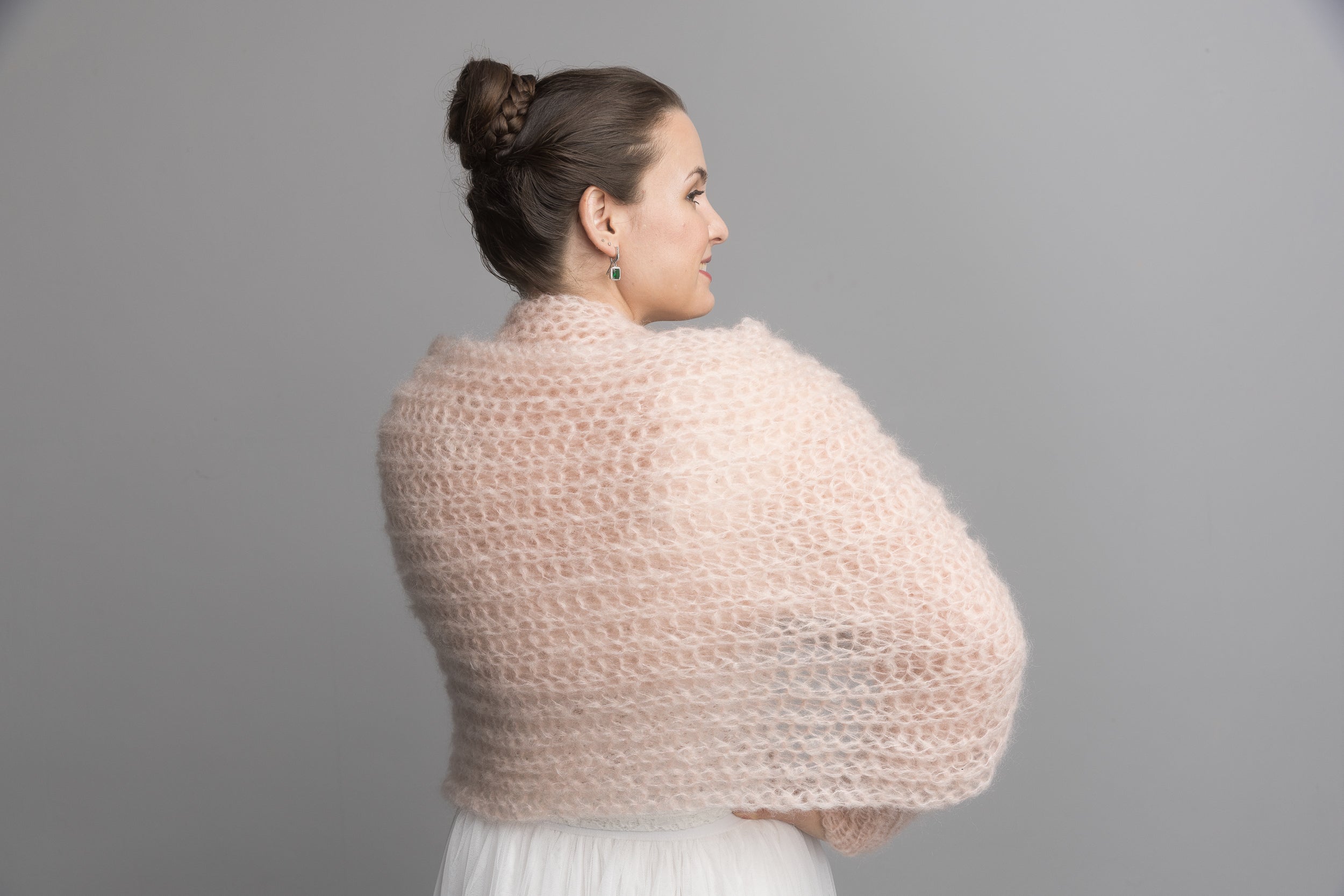 Knit Kit: Stolero gestrickt im 3 D Muster aus Ingenua Mohair - Beemohr