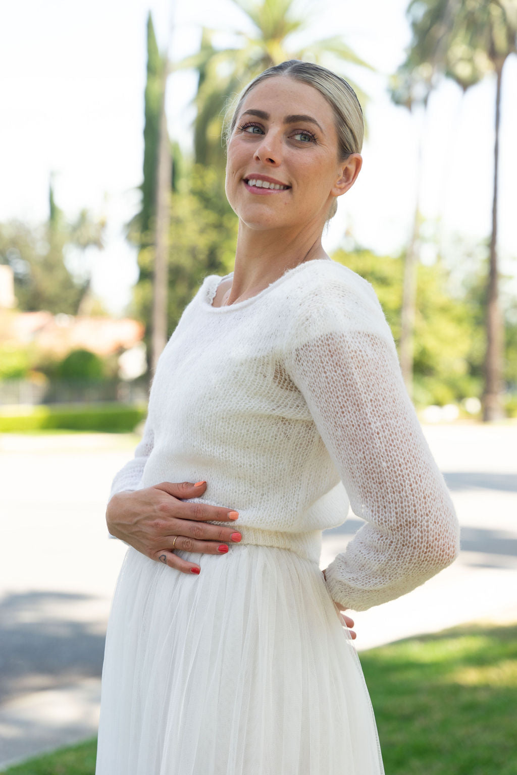 Pullover SALLY für Brautkleider & Brautröcke geshooted in Beverly Hills - Beemohr