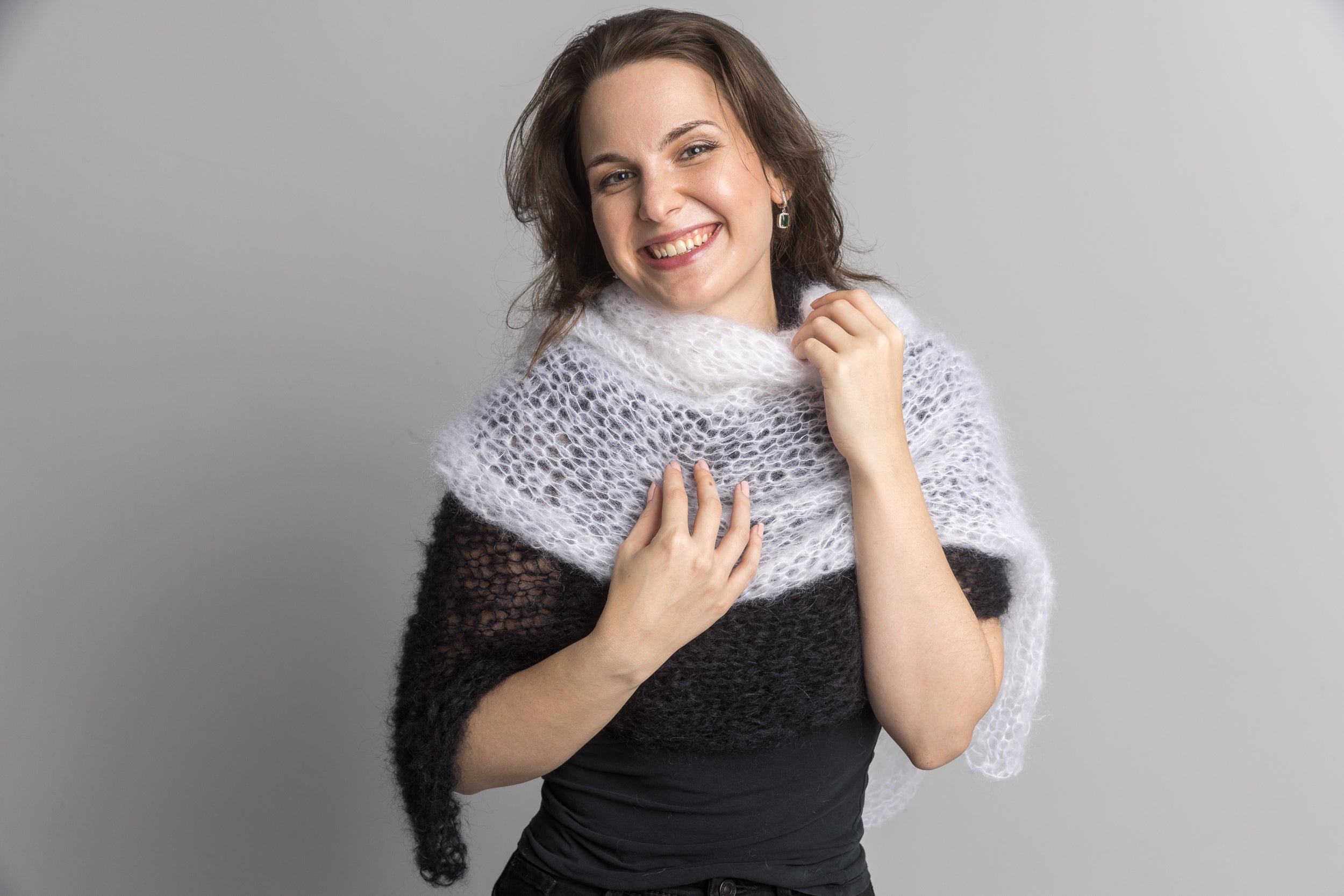 Knit Kit: Zweifarbigen Stola Schal zum Selber Stricken aus Mohair - Beemohr