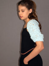Knit Kit: kuschliger Bolero für Kinder Glen gestrckt mit weicher Wolle in weiß, rosa, hellblau ... - Beemohr