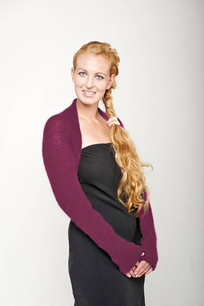 For You: Bolerojacke in einem Stück gestrickt aus Angora für Musikerinnen und Freunde - Beemohr