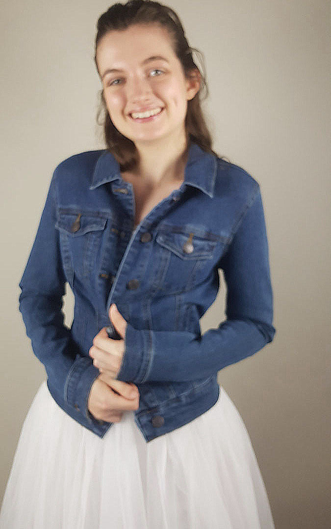 Jeans Jacke in dunkelblau bedruckt mit Schriftzug oder Motiv ihrer Wahl - Beemohr